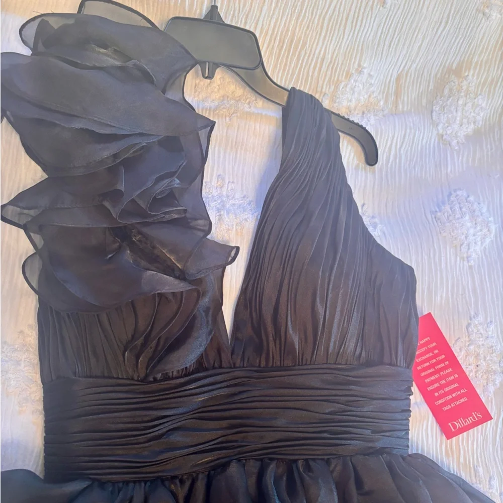 Mac Duggal Ruffled Shoulder Ball Gown - Picture 5 of 8